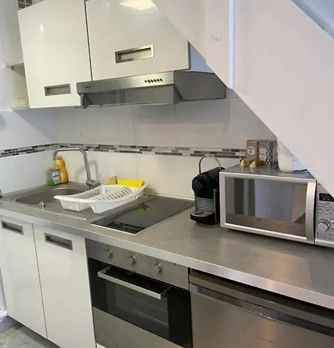 Au Port D'agde Proche Des Appartamento *